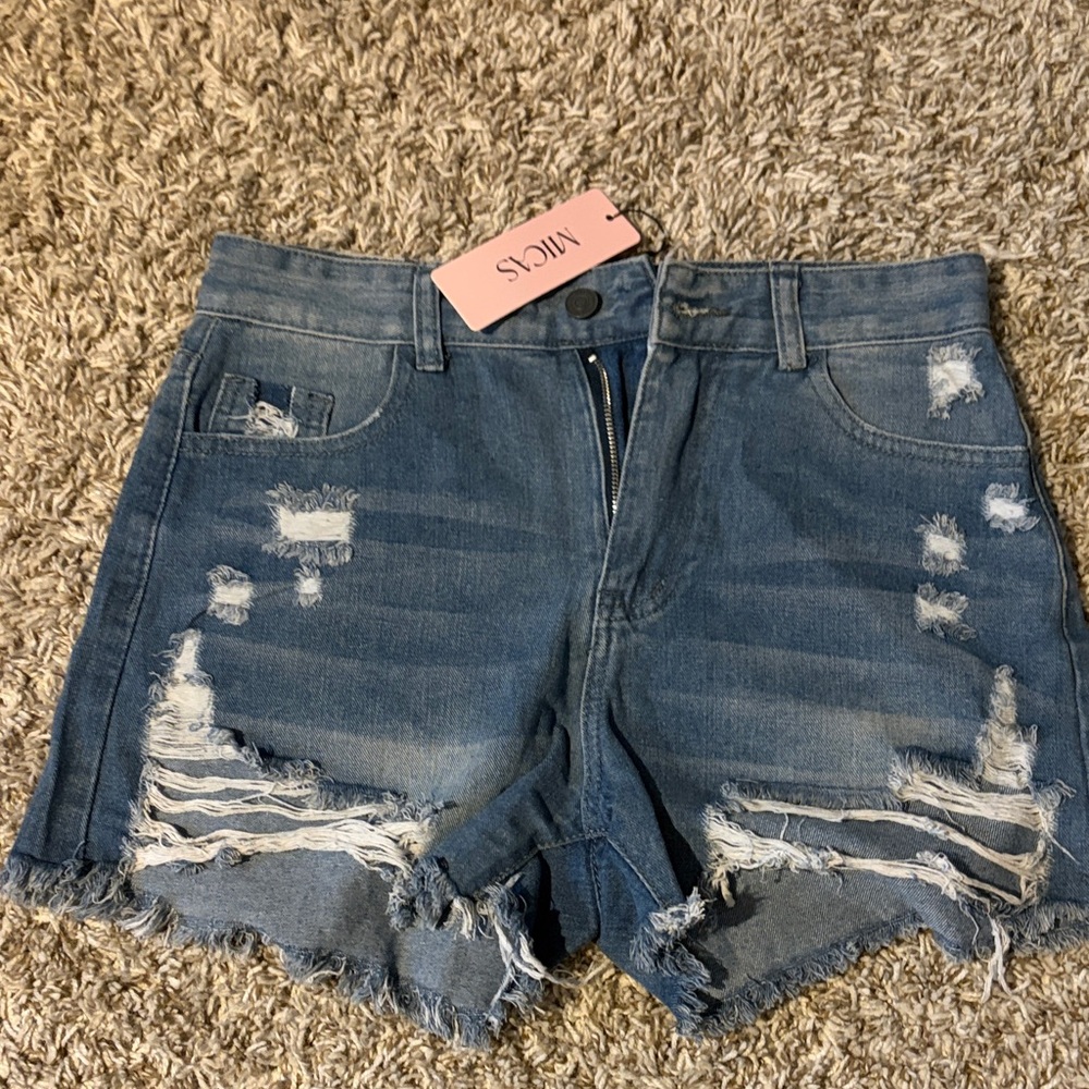 High-Rise Frayed Distressed Jean Shorts - Blue